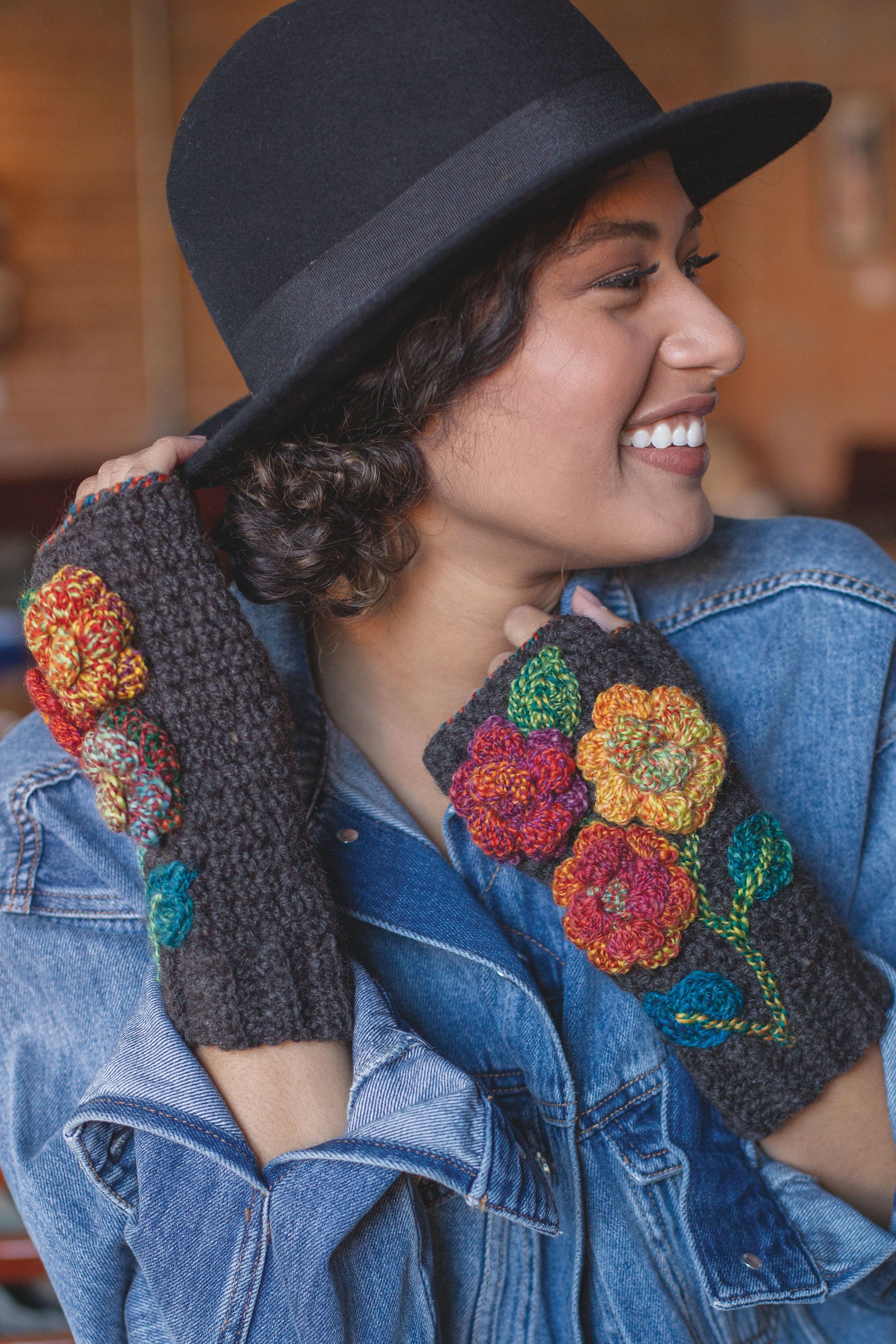 SO Pattern: Marigold Mittens