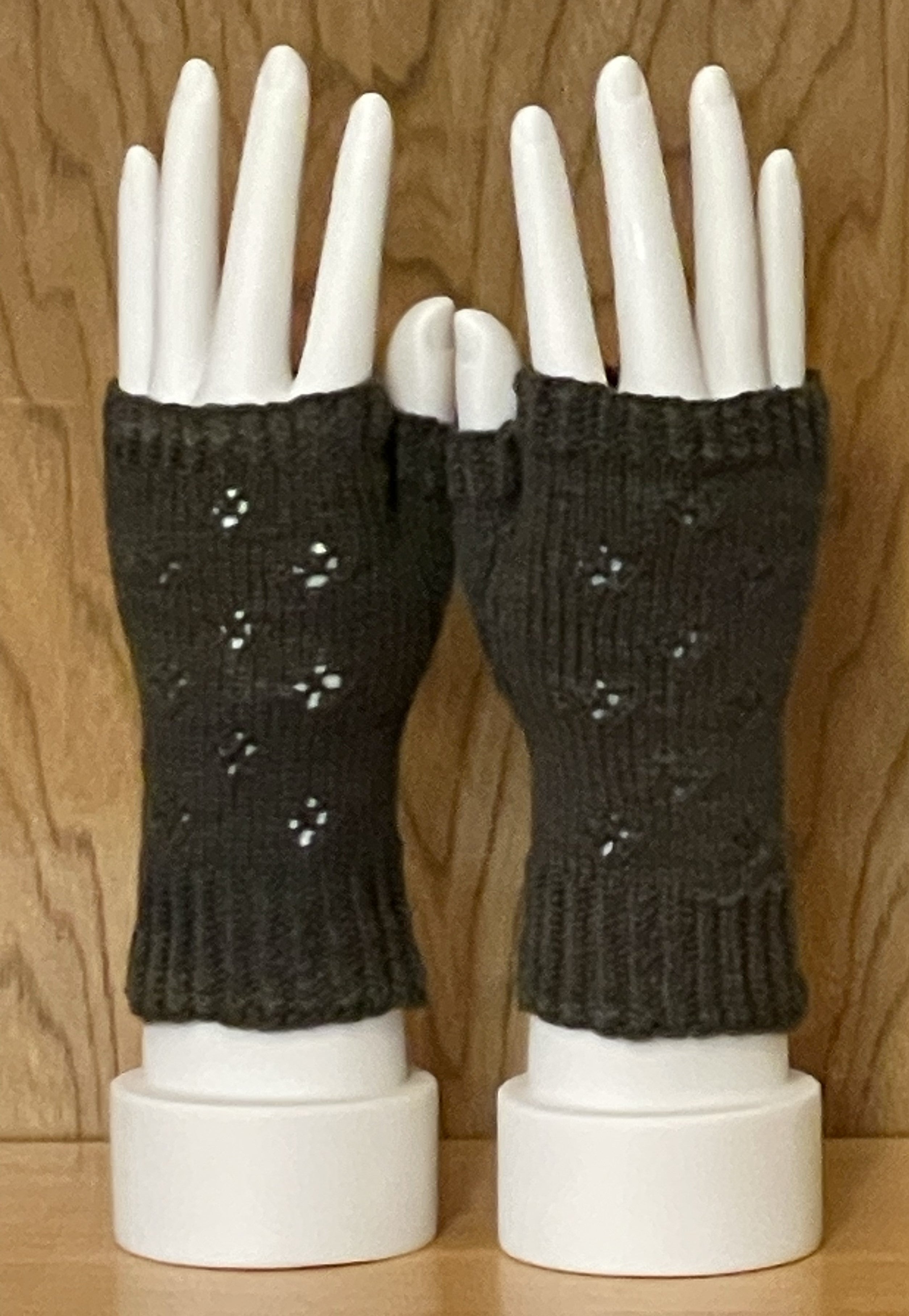 HF Pattern: Fingerless Mitts Knit (Fingering weight)