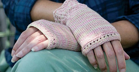 SO Pattern: Secret Garden Mitts